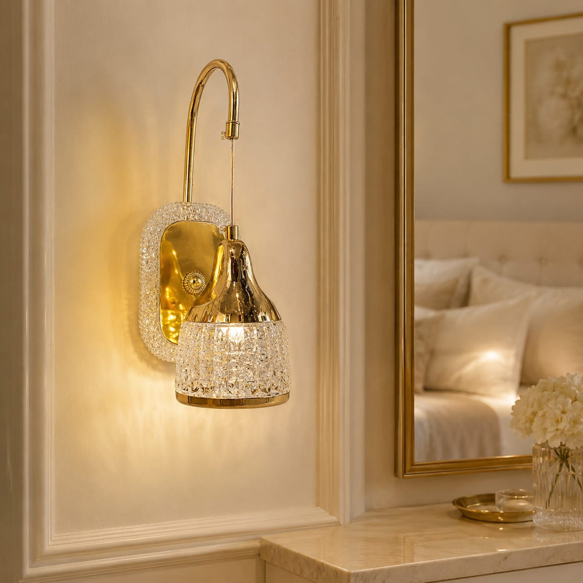 Modern Luxury Gold Crystal Hanging Wall Sconce – Decorative LED Wall Light