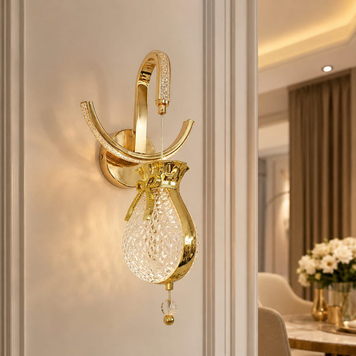 Modern Luxury Gold Crystal Hanging Wall Sconce – Decorative LED Wall Light